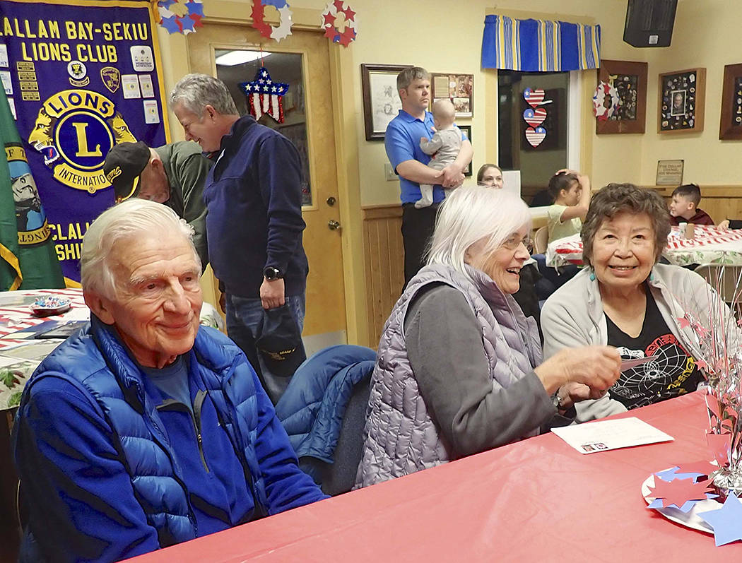 Clallam Bay Sekiu Lions honor Veterans at Annual Veteran’s Day Dinner