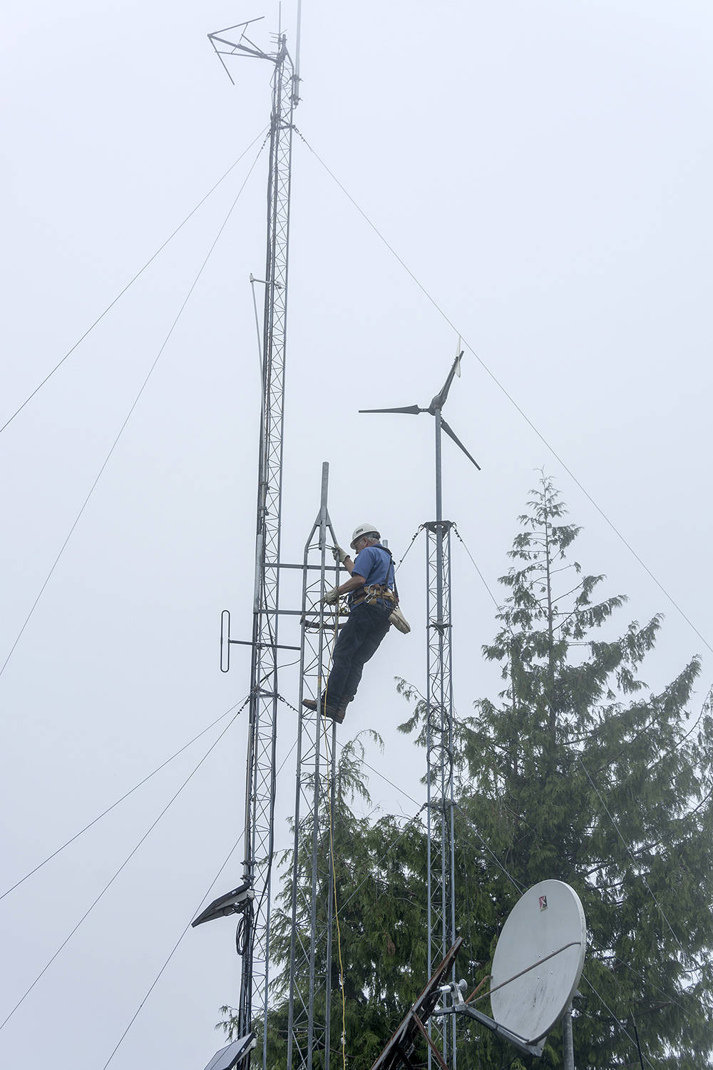 New equipment installation on Gunderson Mountain