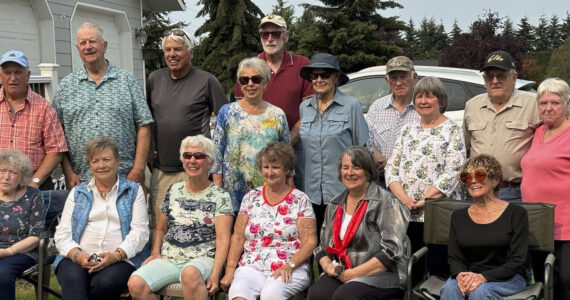 The FHS Class of 1961 had their reunion on Saturday, September 6, 2024, in Carlsborg, WA at the home of Art Kelm.
It was a beautiful, warm PNW day and all enjoyed food, friends, and lots of laughs.
Back row L-R: Art Kelm, Gary Morningstar, Al Kitchel, Shirley (Warren) Mast, Bob Medsker, Beth (Barlow) Velie, Frank Rogers, Marcia (Mackey) Smith, Glen King, Sue (Whitehead) Henson.
Front row L-R: Rosie Post, Linda (Christopherson) Ulin, Betty (Brager) Kitchel, Gail (Cook) Windle, Diane Durboraw, Judy Jones (Dean). Submitted photo