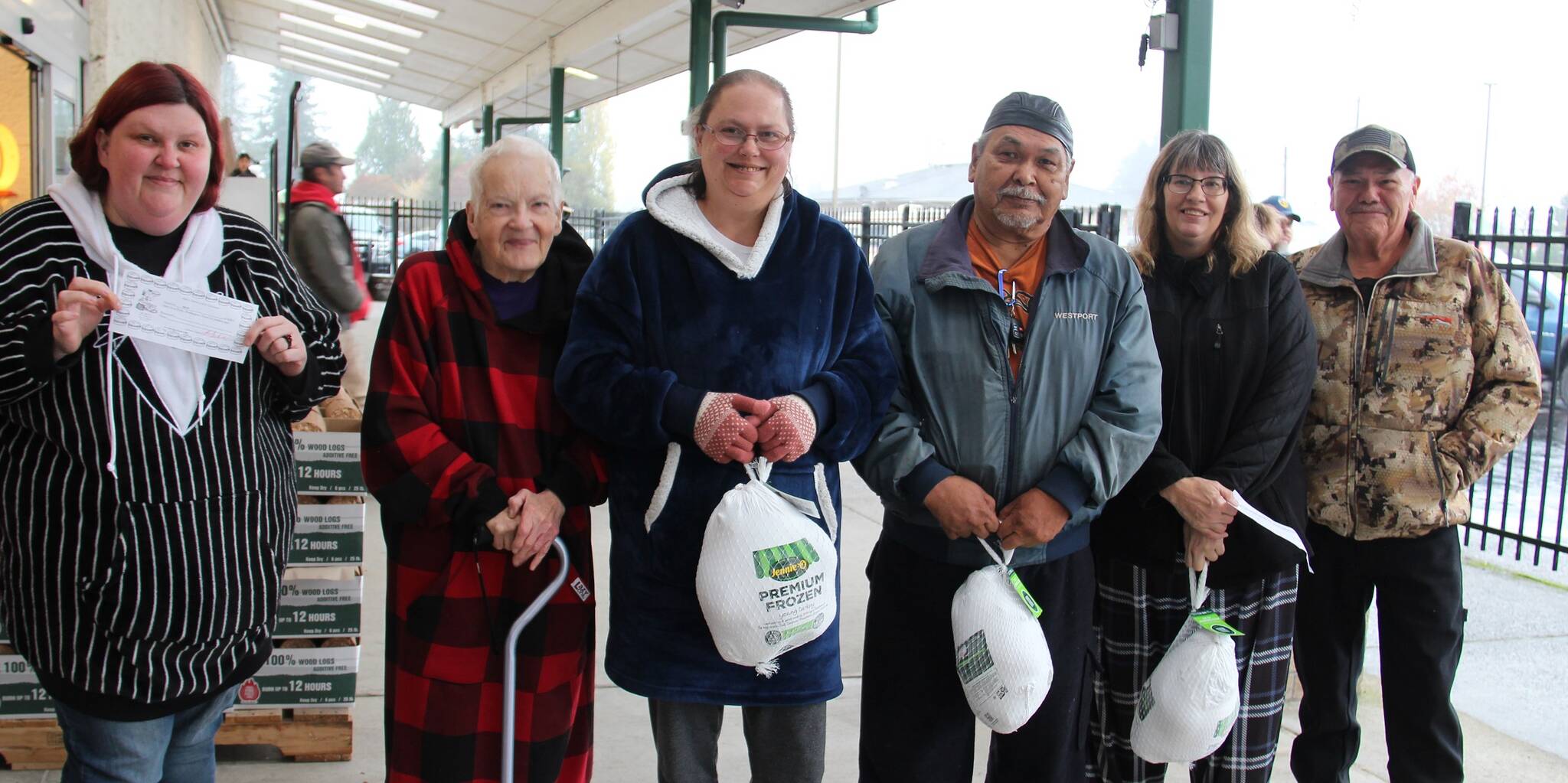 West End Business and Professional Association held its first Turkey Drawing of the season last Saturday. Winners of Turkeys were Wendy Witherspoon, Lori Christenson, and Zeke Ward. Sully’s donated three gift certificates and they were won by Larissa Hyden, Jerri Witherspoon, and Tom Sewid. Pictured are Larissa, Wendy, Lori, Zeke, Kerri, and Tom. Ask for blue tickets when you shop locally and bring them to the drawings outside Outfitters on Saturdays through December 21. Photo Christi Baron